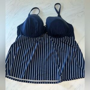 Cacique swim lane bryant navy balconette underwire tankini top 42 F bathing suit